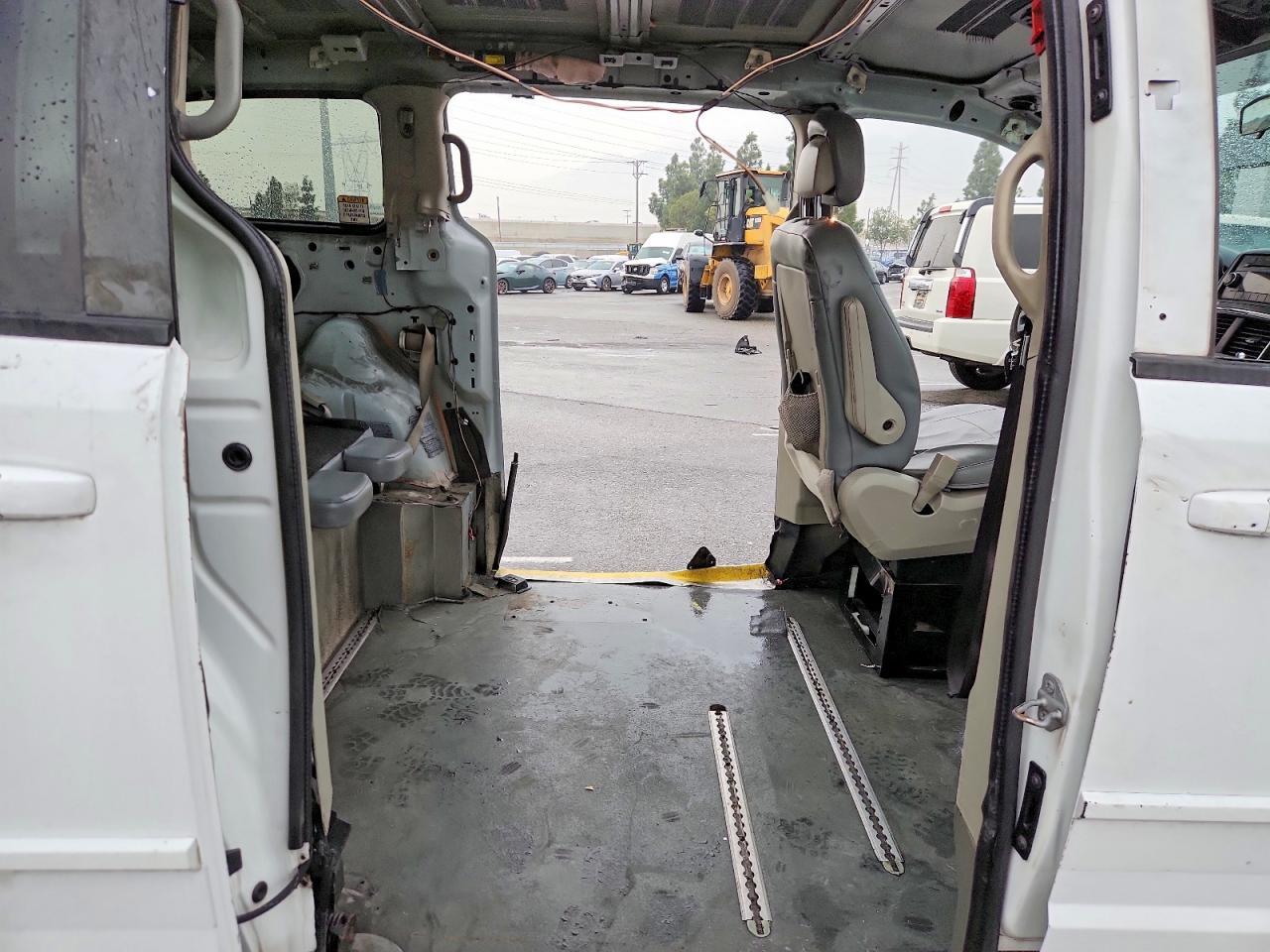 2014 Dodge Grand Caravan se