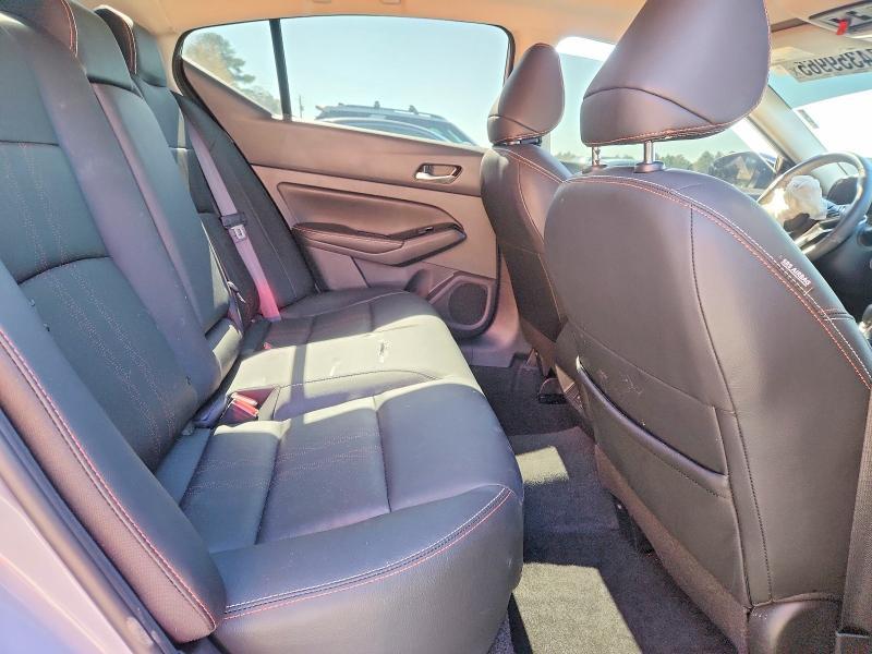 2024 Nissan Altima sr