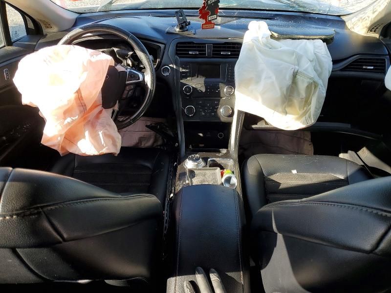 2018 Ford Fusion se Hybrid