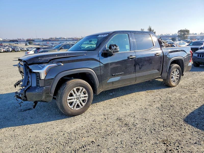 2024 Toyota Tundra Crewmax sr