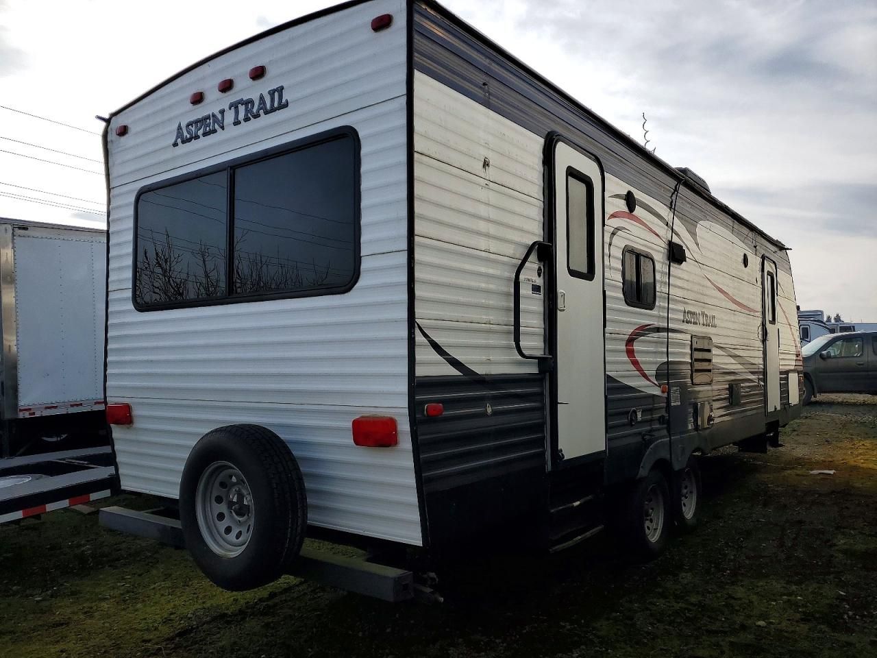 2016 Keystone Trailer