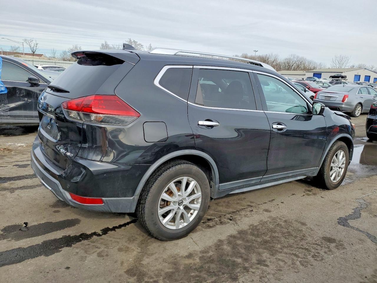 2019 Nissan Rogue s