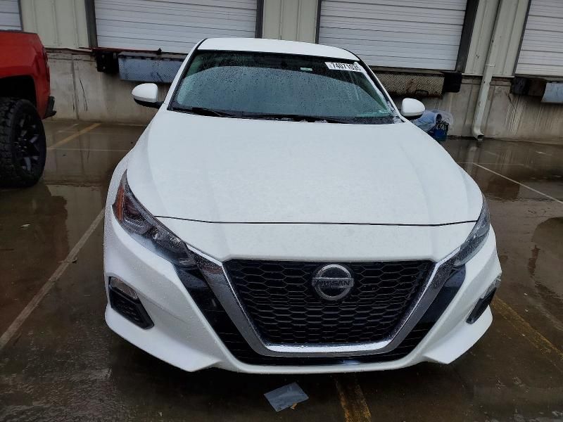 2019 Nissan Altima s