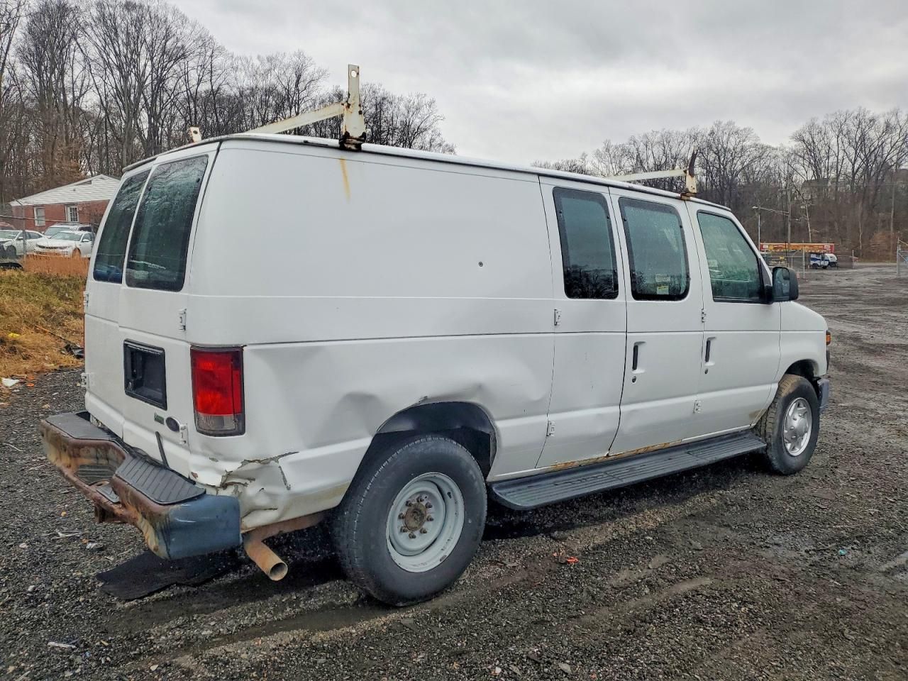 2014 Ford Econoline E250 van