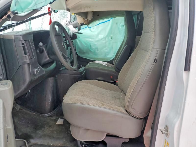 2024 GMC Savana G2500