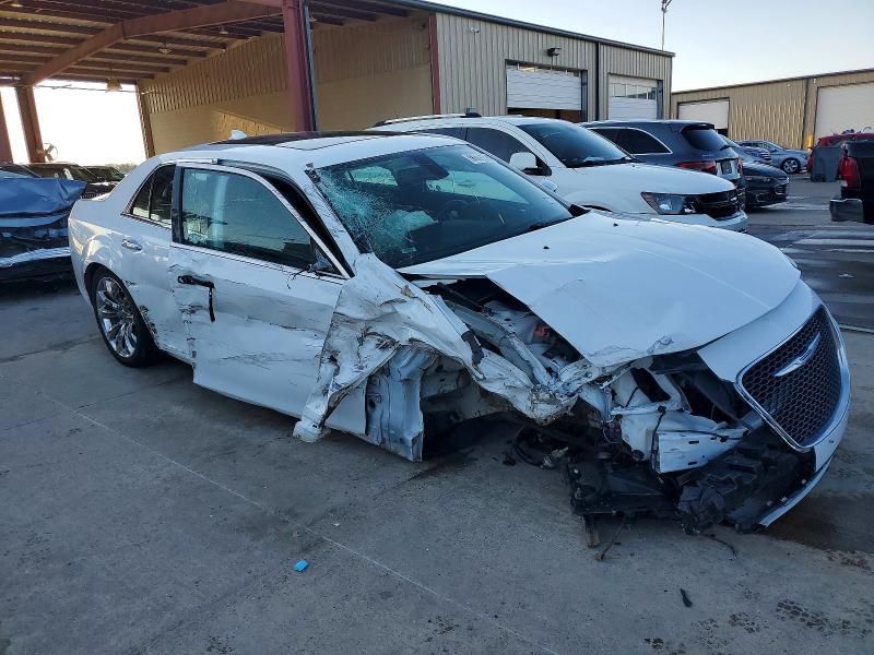 2020 Chrysler 300 Limited