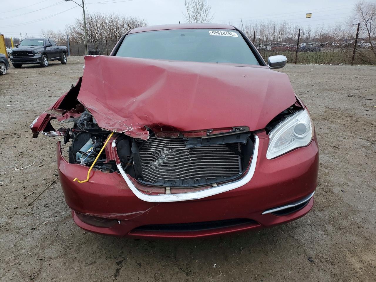 2013 Chrysler 200 Limited