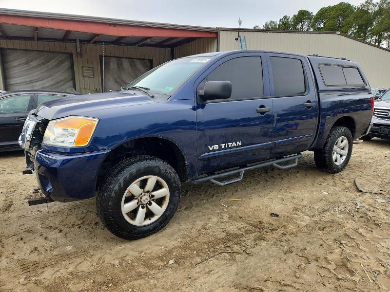 2010 Nissan Titan xe