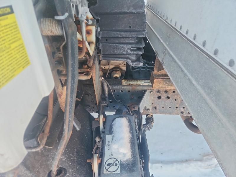 2016 Isuzu Npr hd box Truck