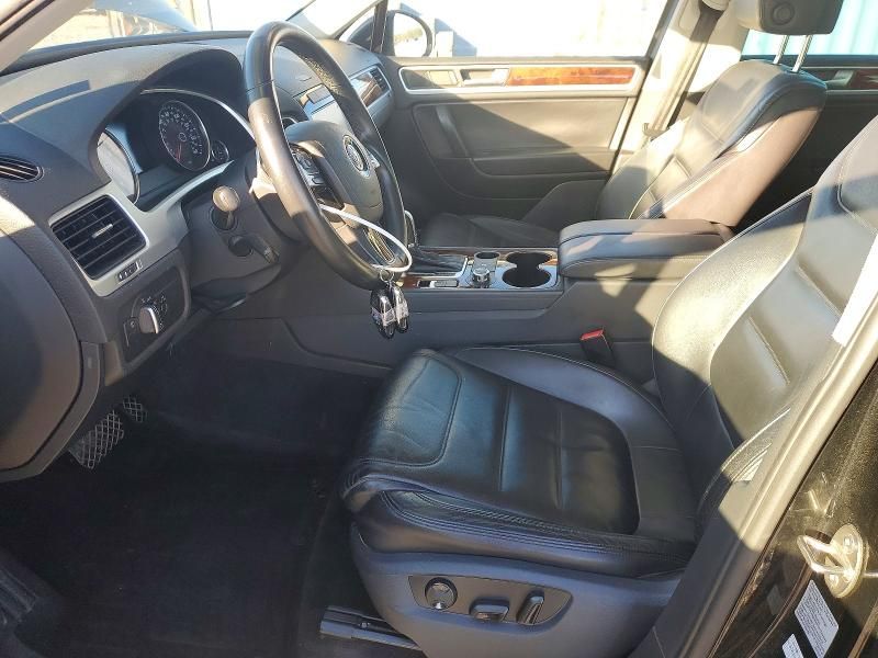 2012 Volkswagen Touareg V6