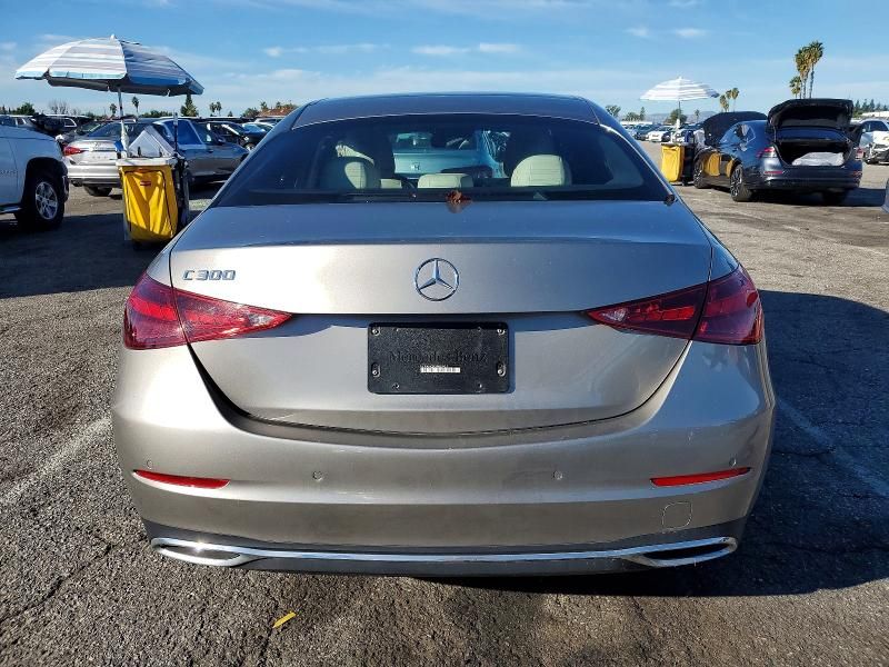 2022 Mercedes-Benz C300