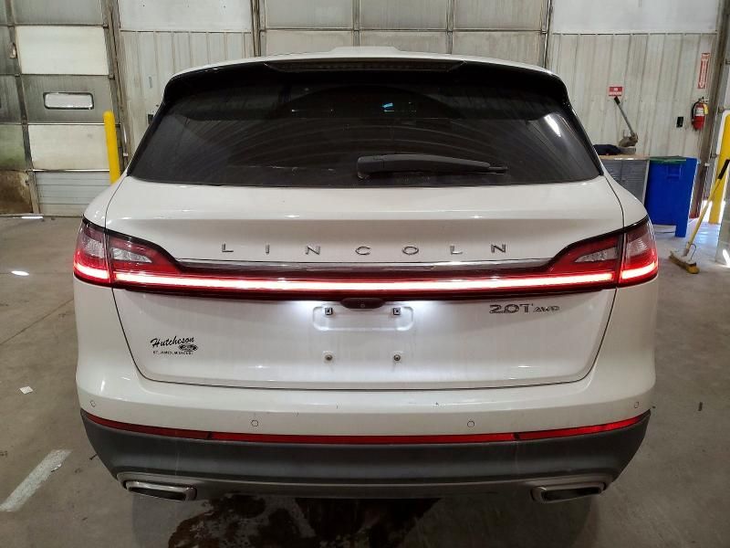 2019 Lincoln Nautilus Reserve