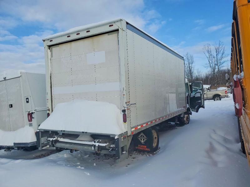 2019 Isuzu Npr hd box Truck