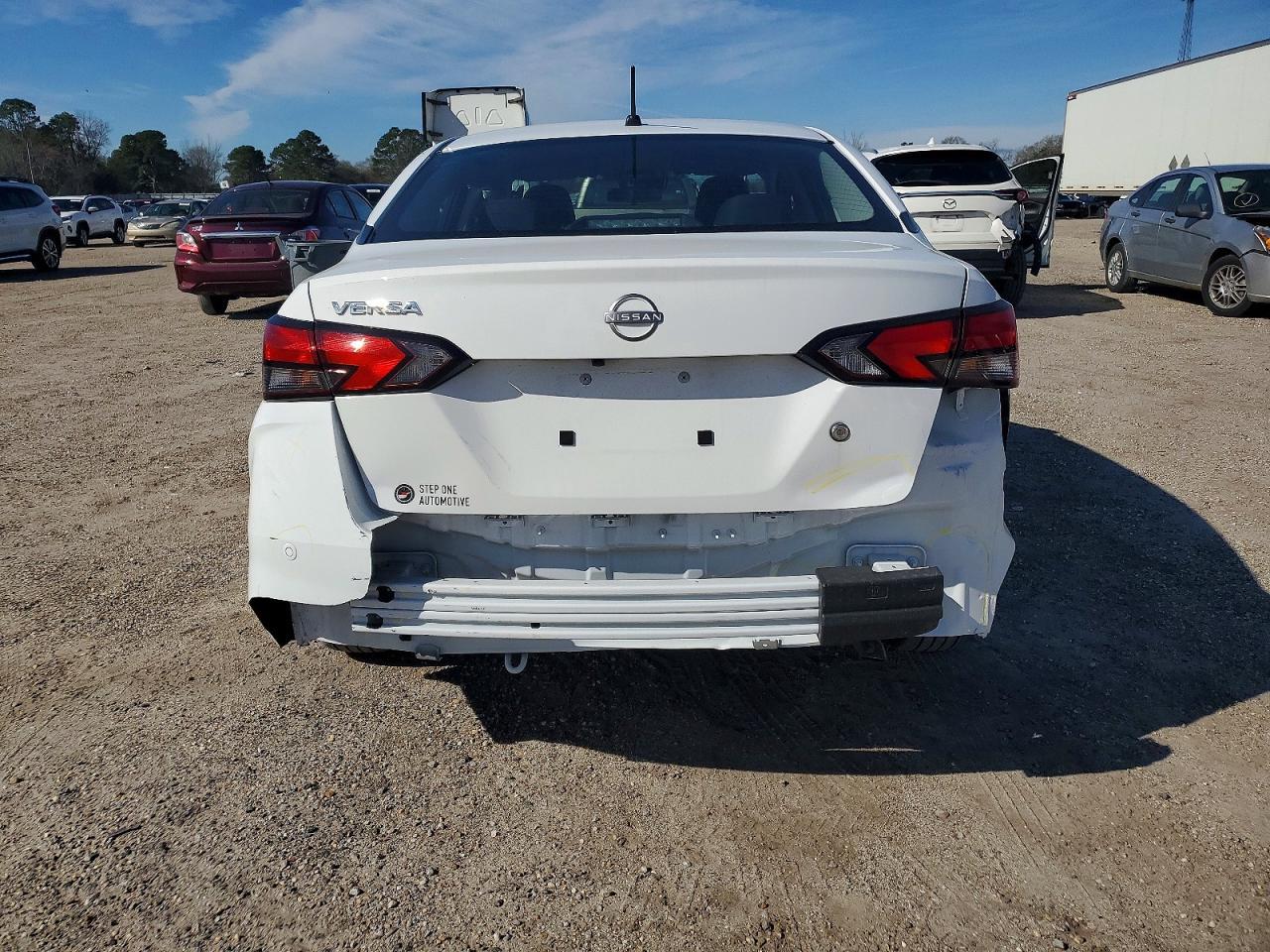 2024 Nissan Versa s