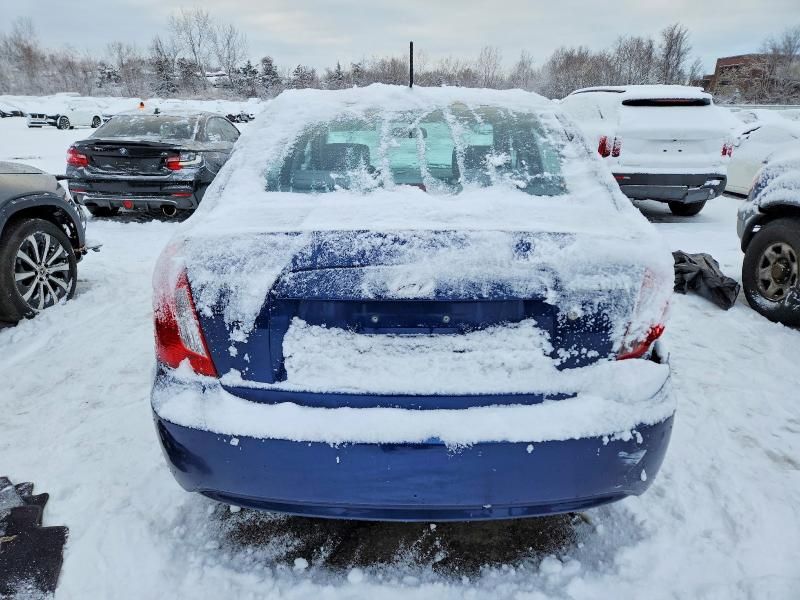 2010 Hyundai Accent gls