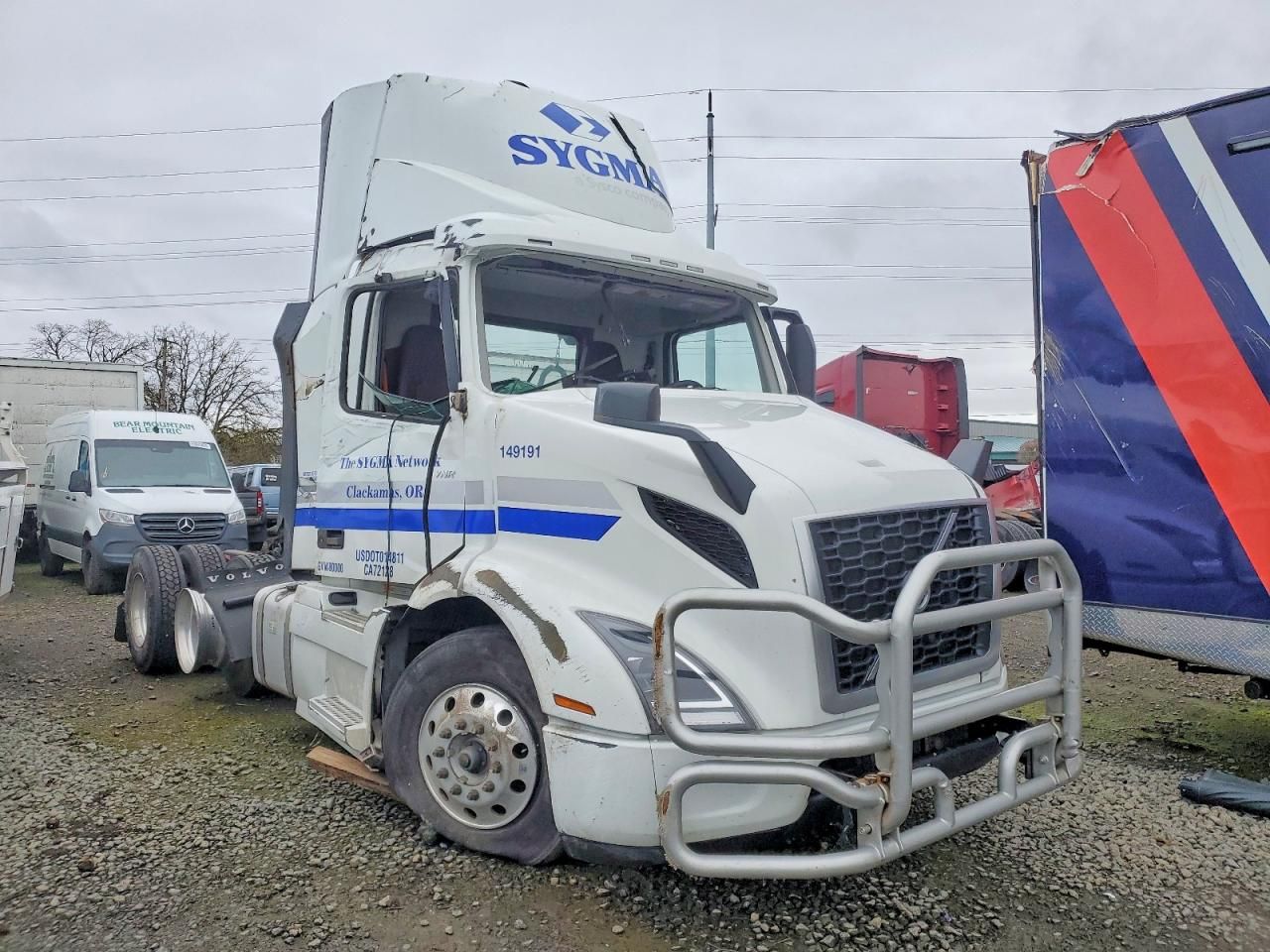 2025 Volvo VNR Semi Truck