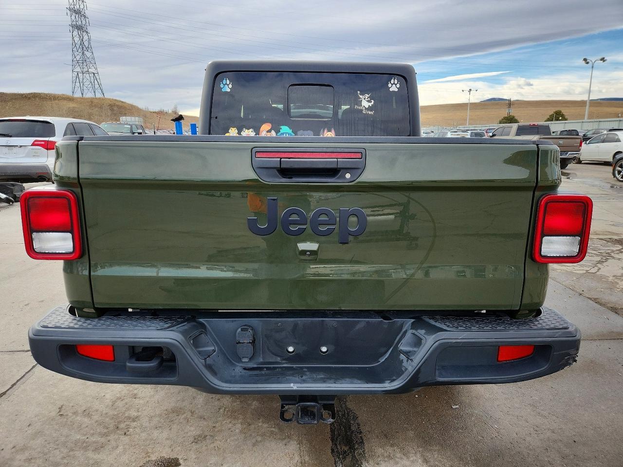 2022 Jeep Gladiator Sport