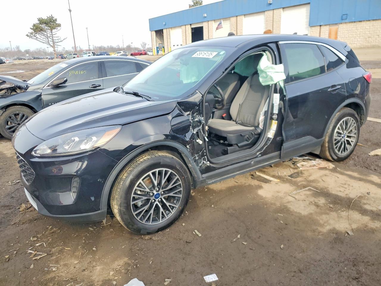 2021 Ford Escape se