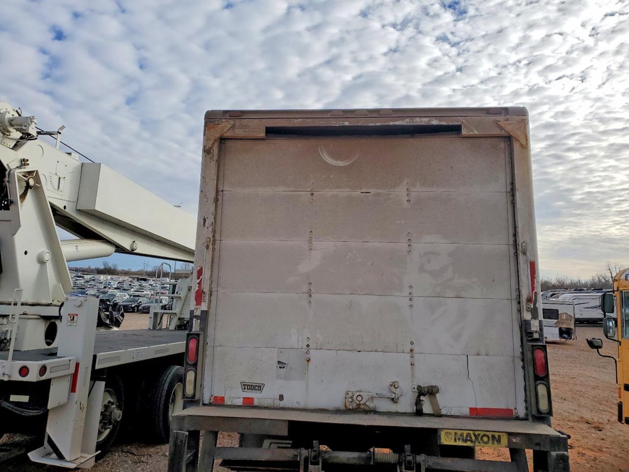 2008 International 4300 BOX Truck