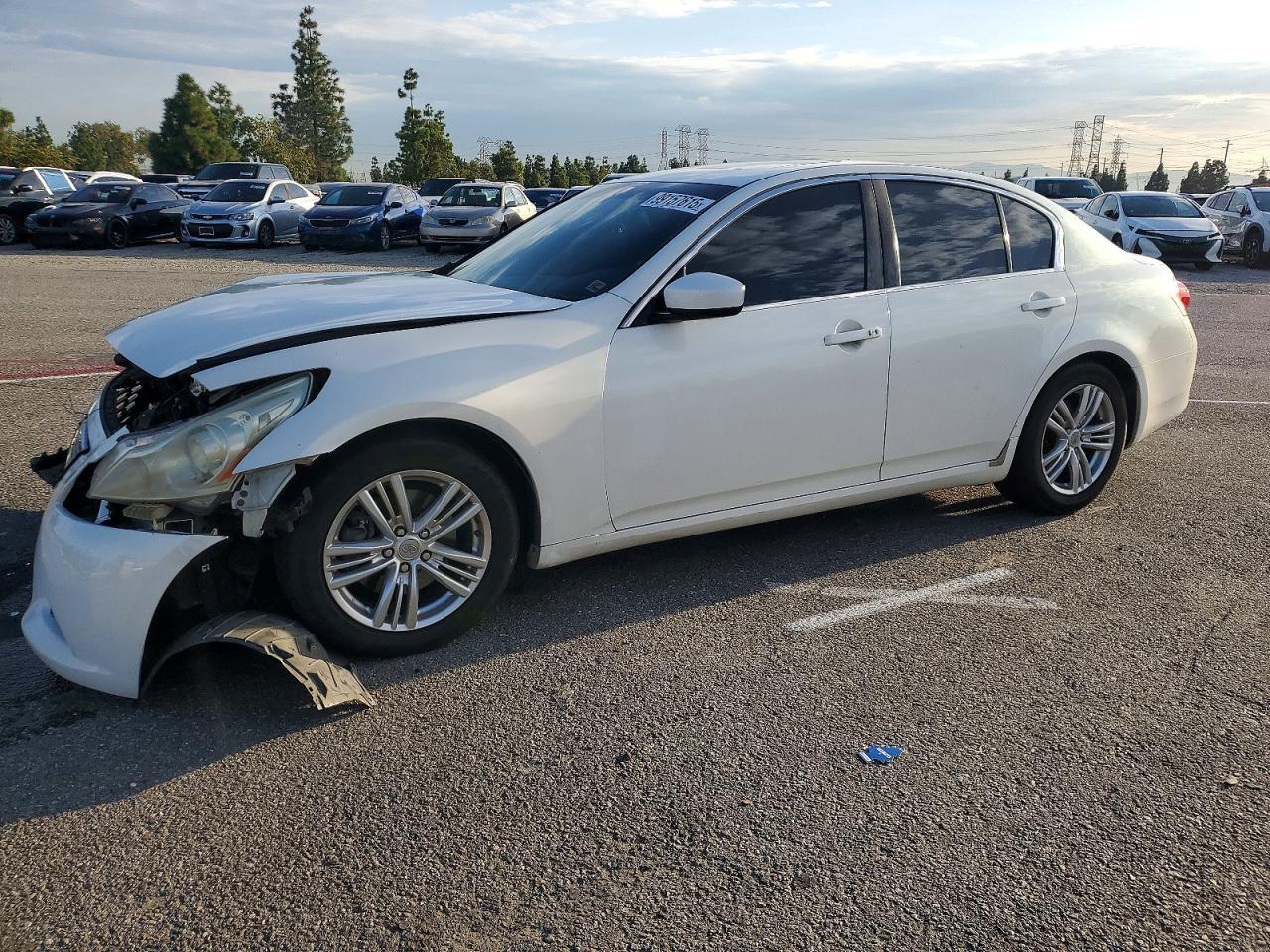 2013 Infiniti G37 Base