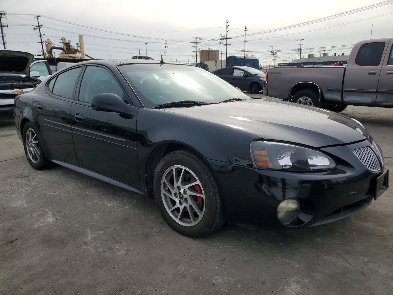 2004 Pontiac Gran Prix