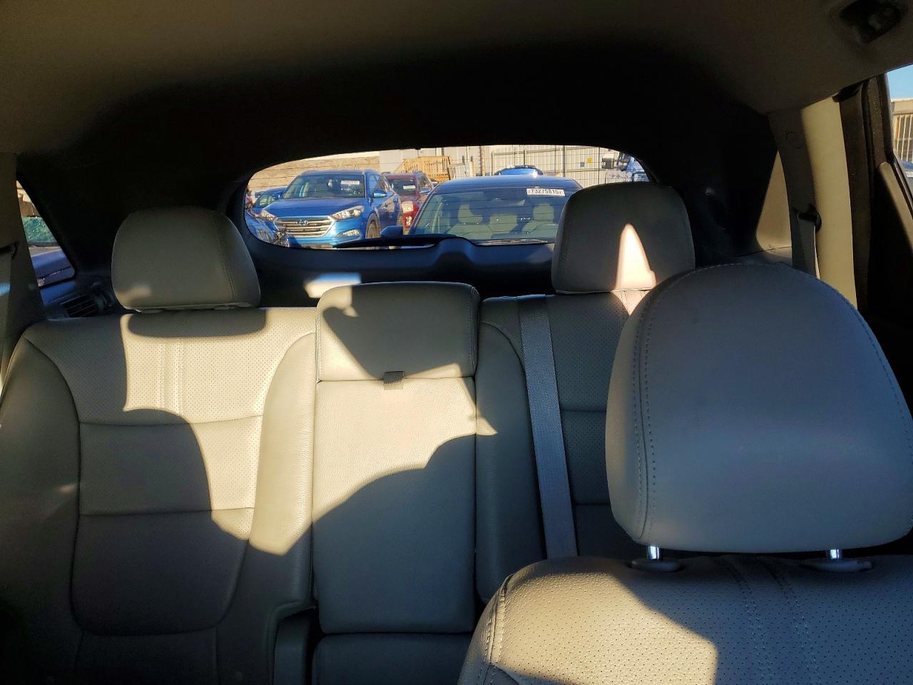 2014 KIA Sorento lx