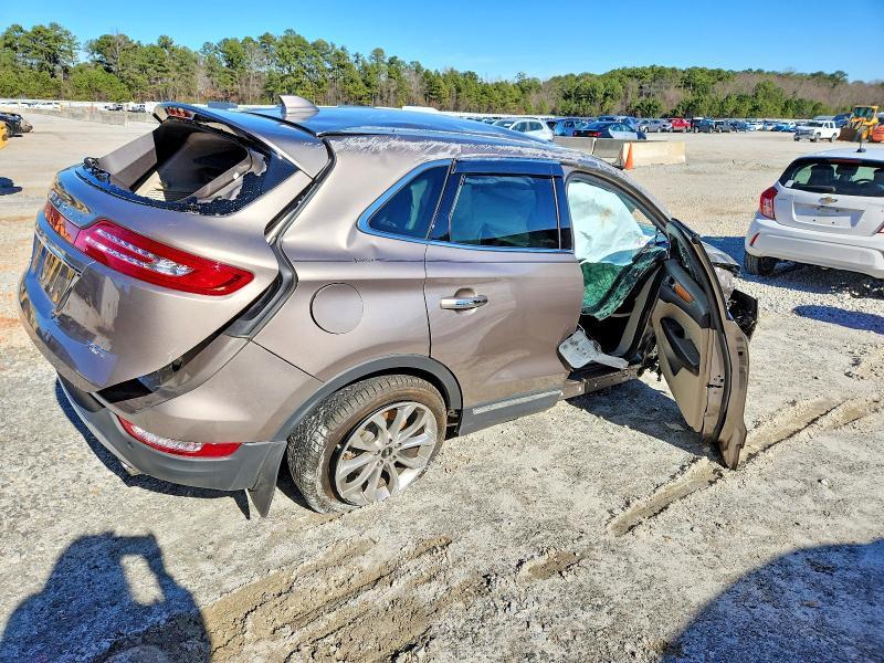 2019 Lincoln Mkc Select