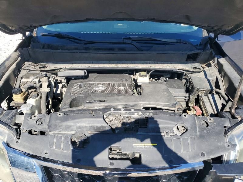 2013 Nissan Pathfinder s