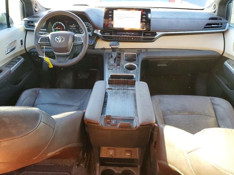 2024 Toyota Sienna Limited