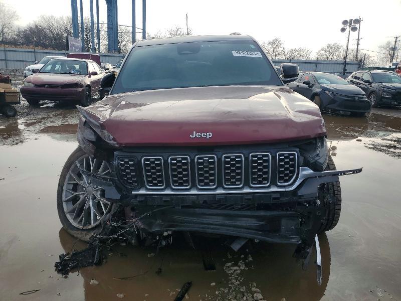 2022 Jeep Grand Cherokee Summit