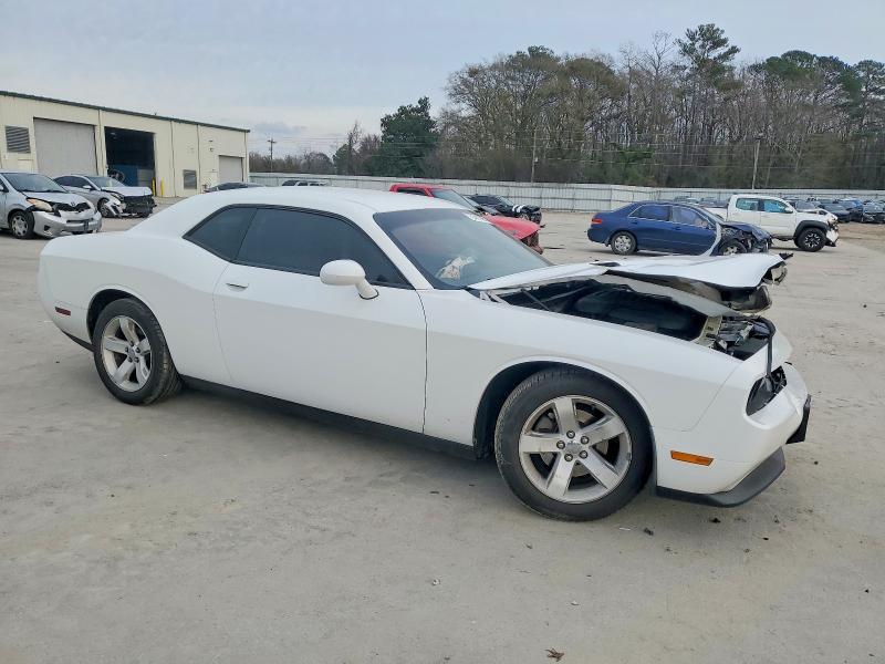 2012 Dodge Challenger sxt