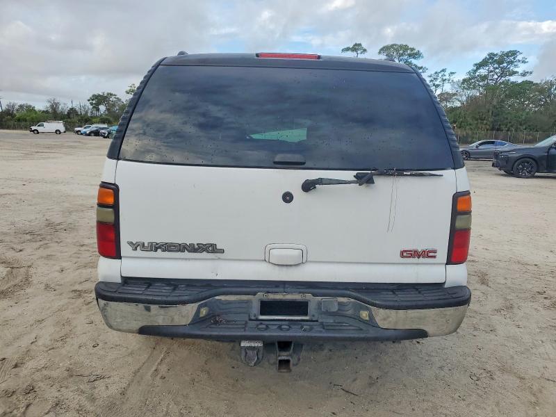 2005 GMC Yukon xl C1500