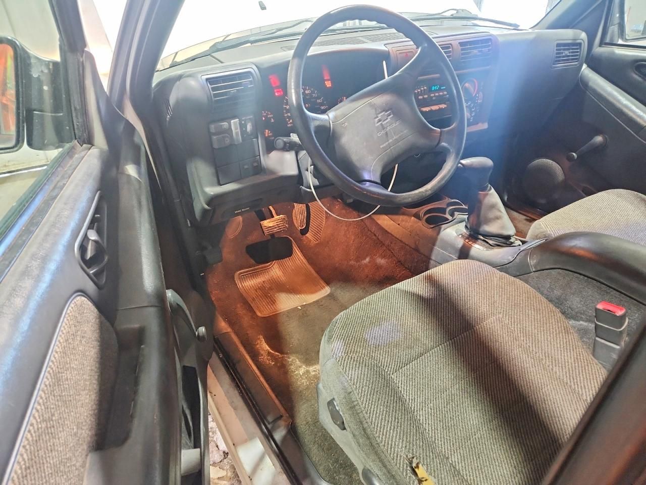 1997 Chevrolet S Truck S10