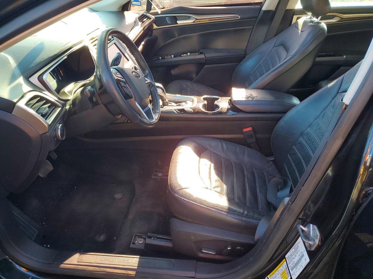 2015 Ford Fusion se