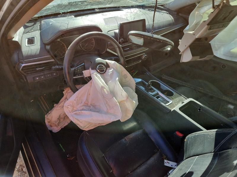 2020 Nissan Altima sl