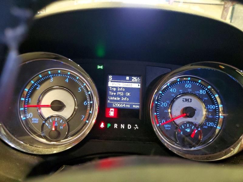 2014 Chrysler Town & Country Touring l