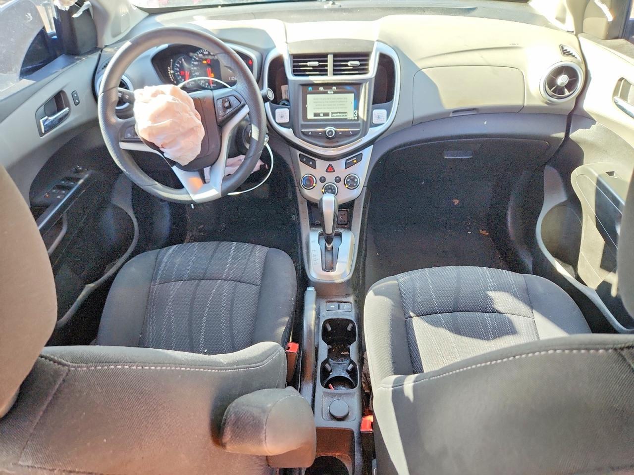 2017 Chevrolet Sonic lt