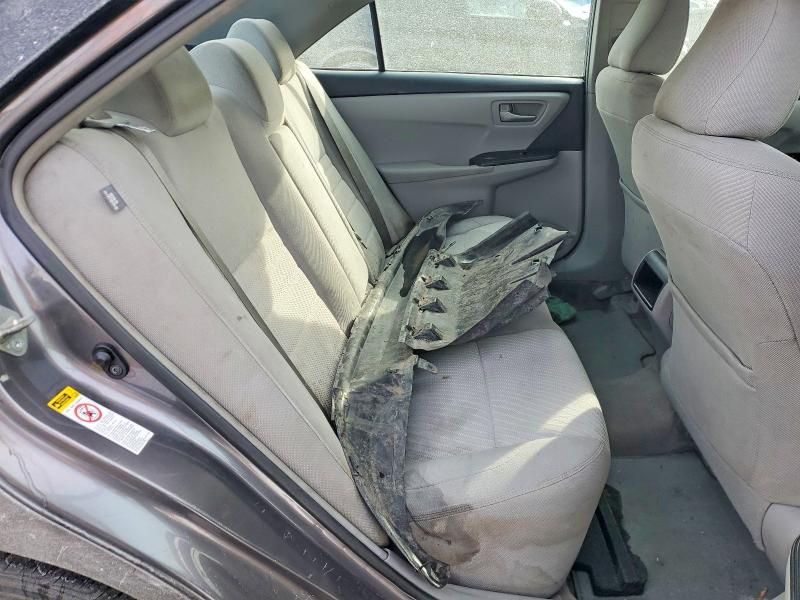 2017 Toyota Camry le