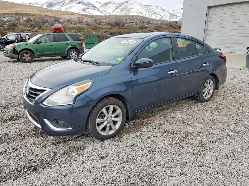 2015 Nissan Versa s