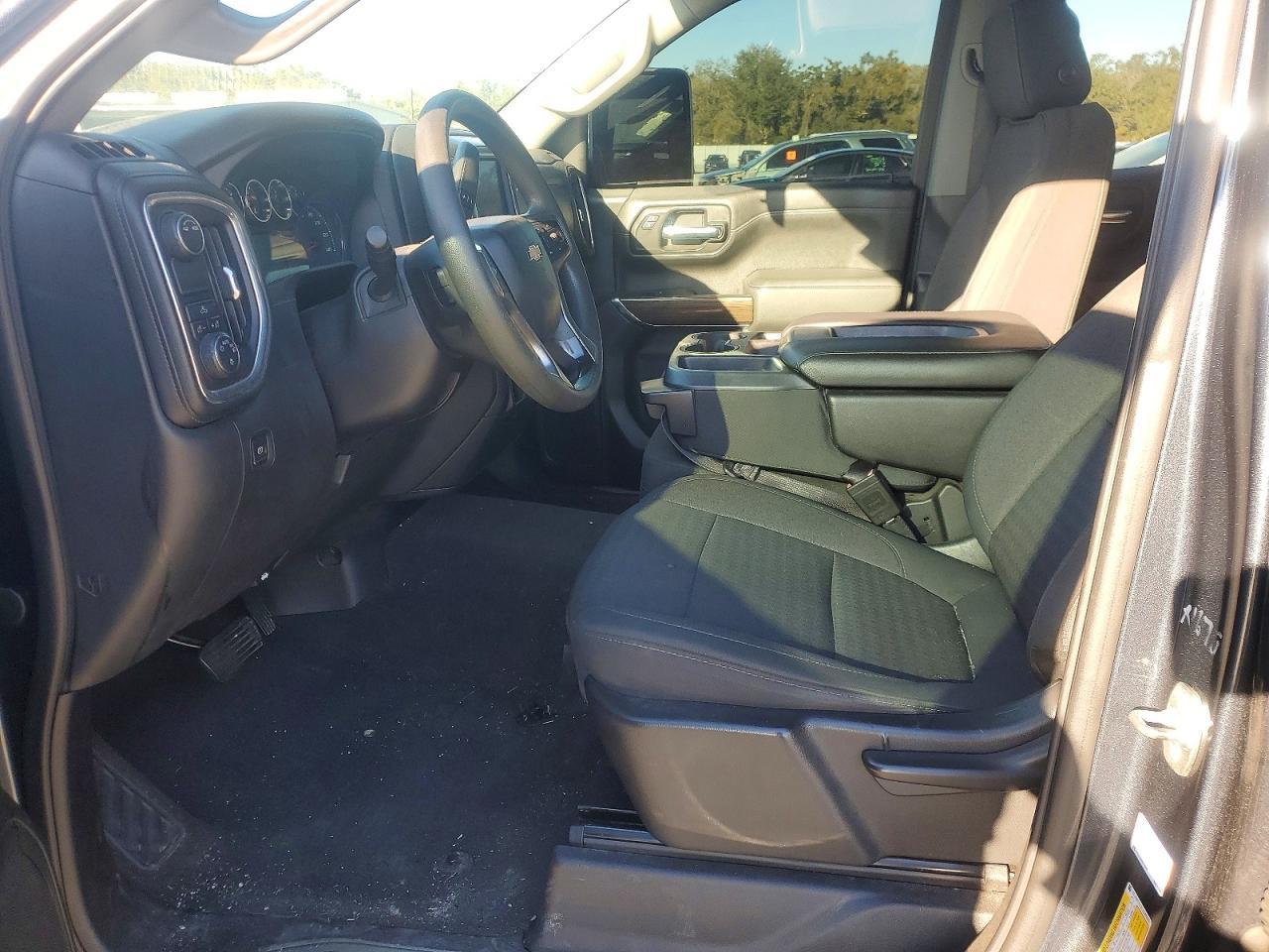 2020 Chevrolet Silverado C1500 lt