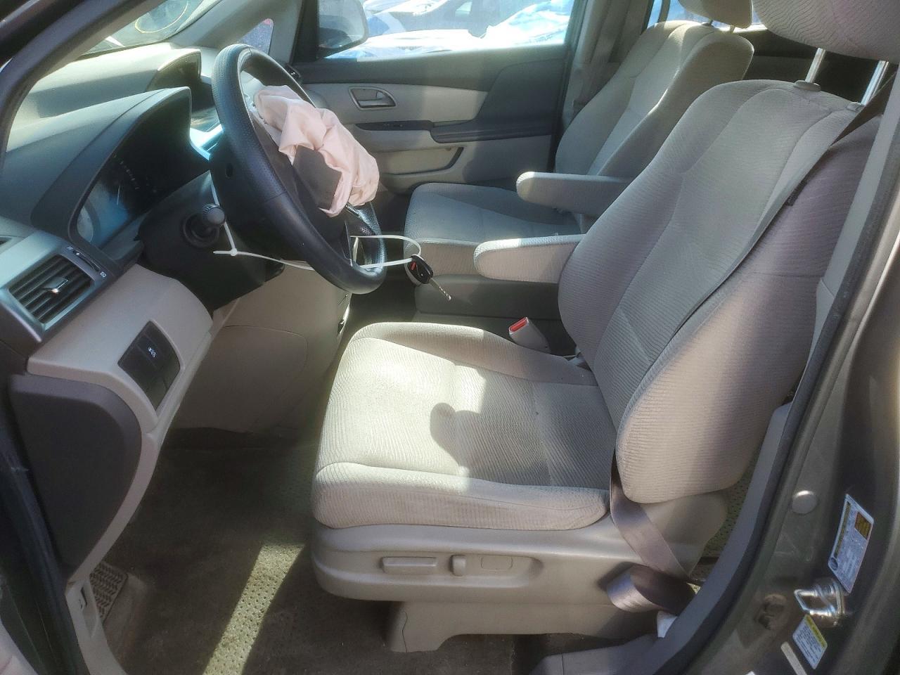 2012 Honda Odyssey lx