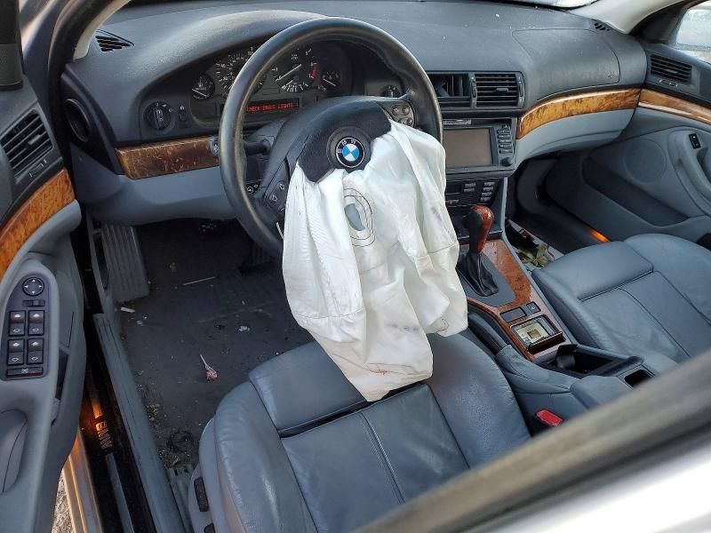 2001 BMW 530 i Automatic