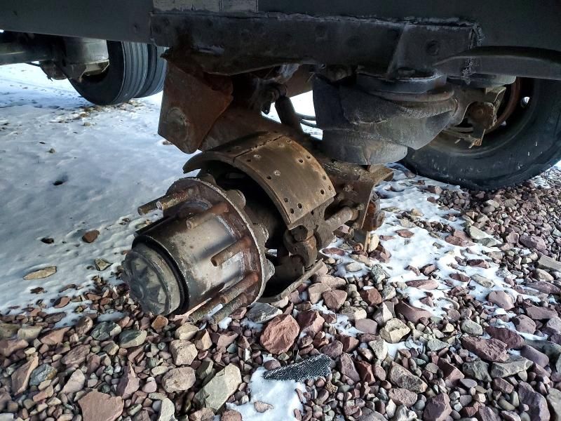 1997 Reitnouer Side Curtain Flatbed Trailer