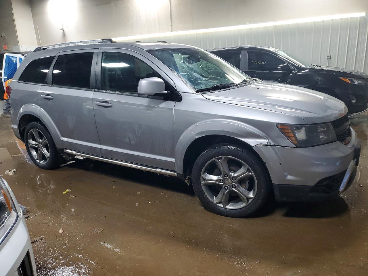 2016 Dodge Journey Crossroad