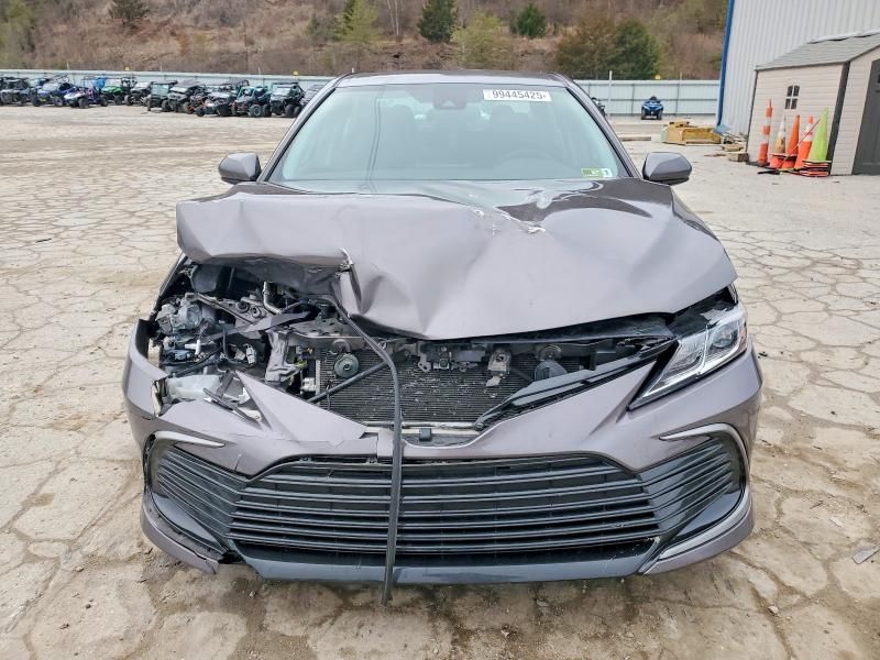 2023 Toyota Camry le