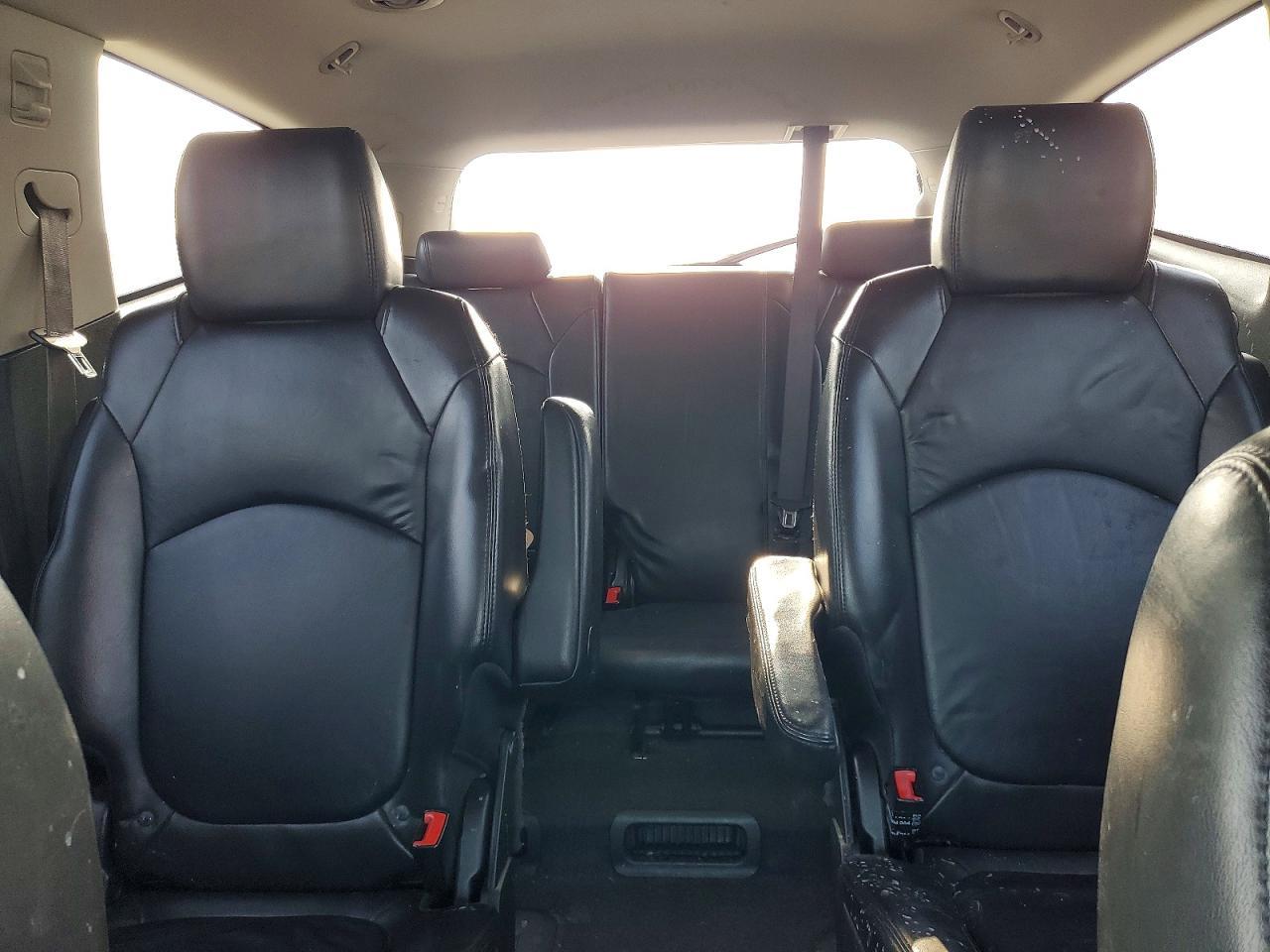 2012 Chevrolet Traverse lt