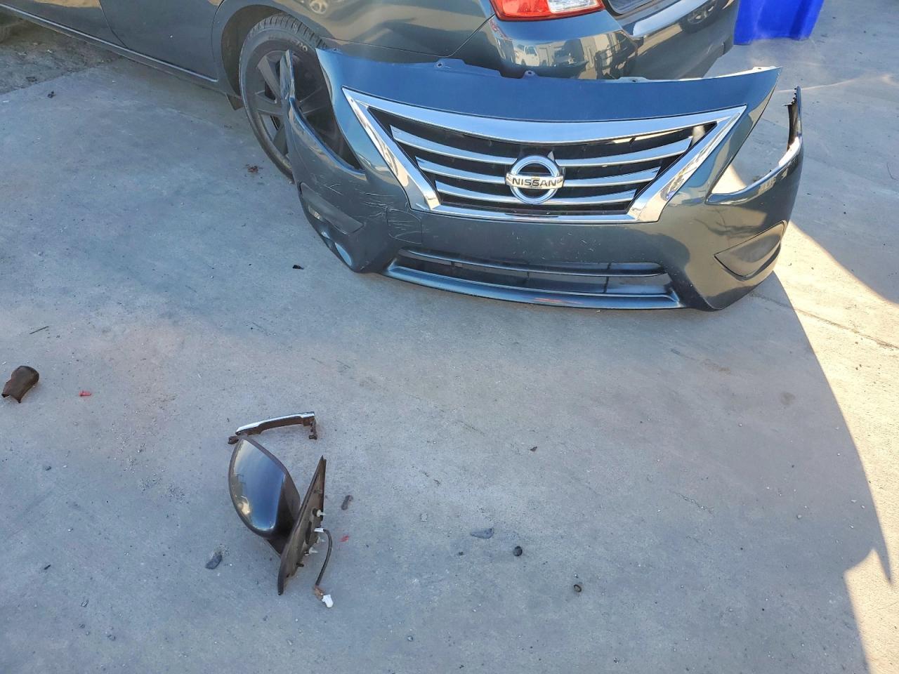 2017 Niss Versa 1.6 s Plus