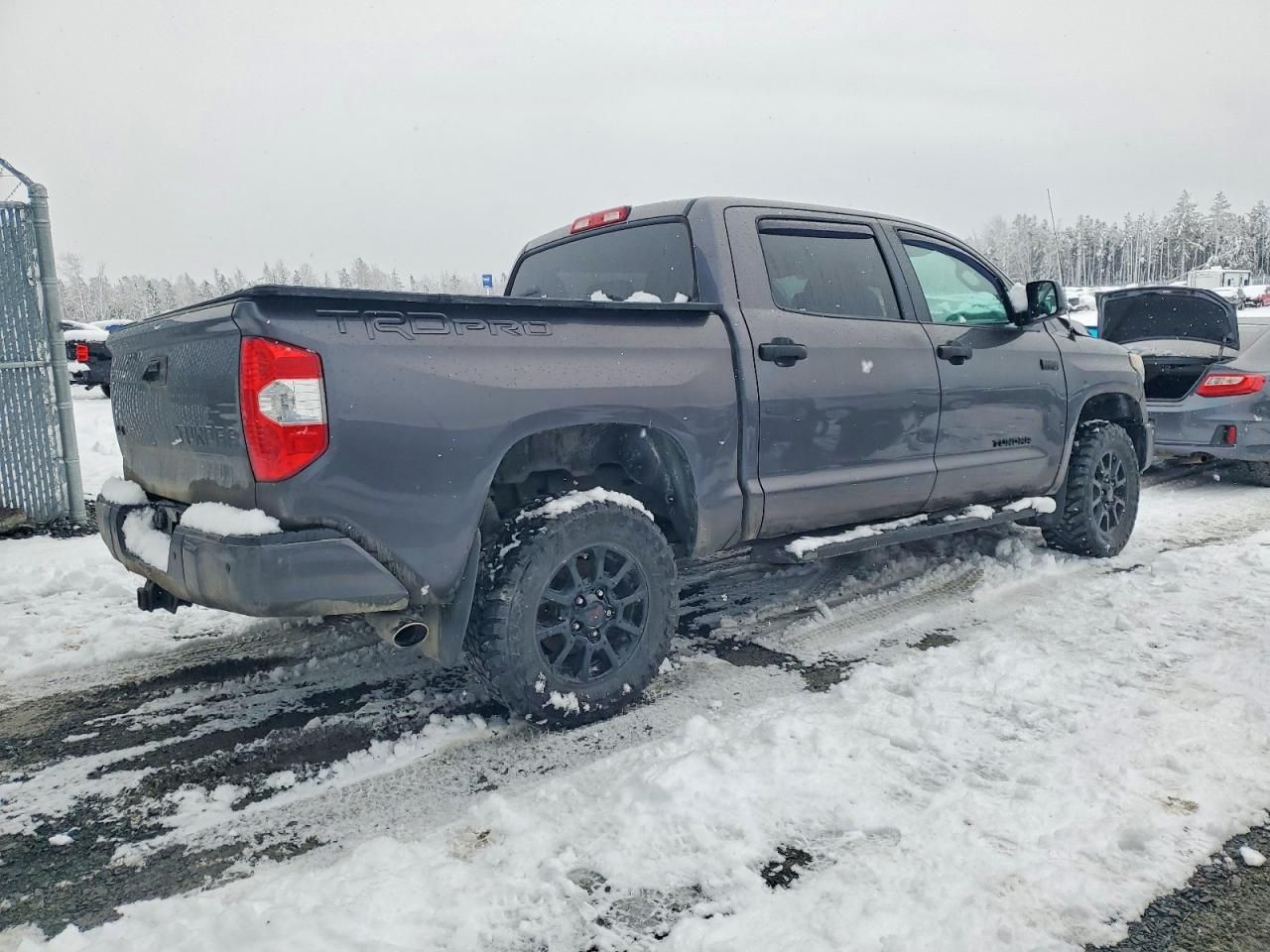 2016 Toyota Tundra Crewmax SR5