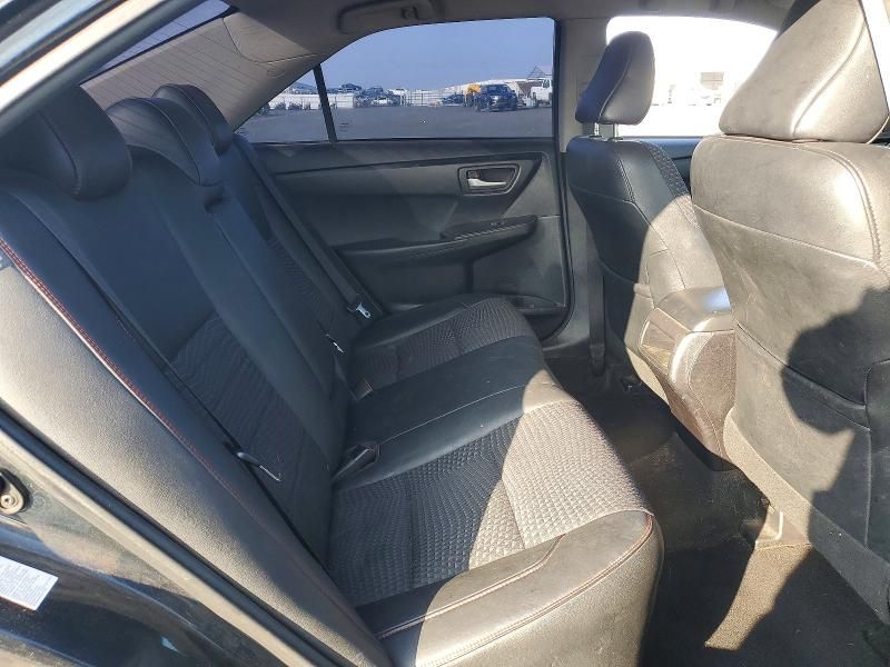 2015 Toyota Camry le