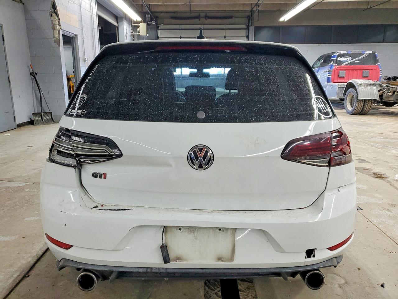 2018 Volkswagen Gti s